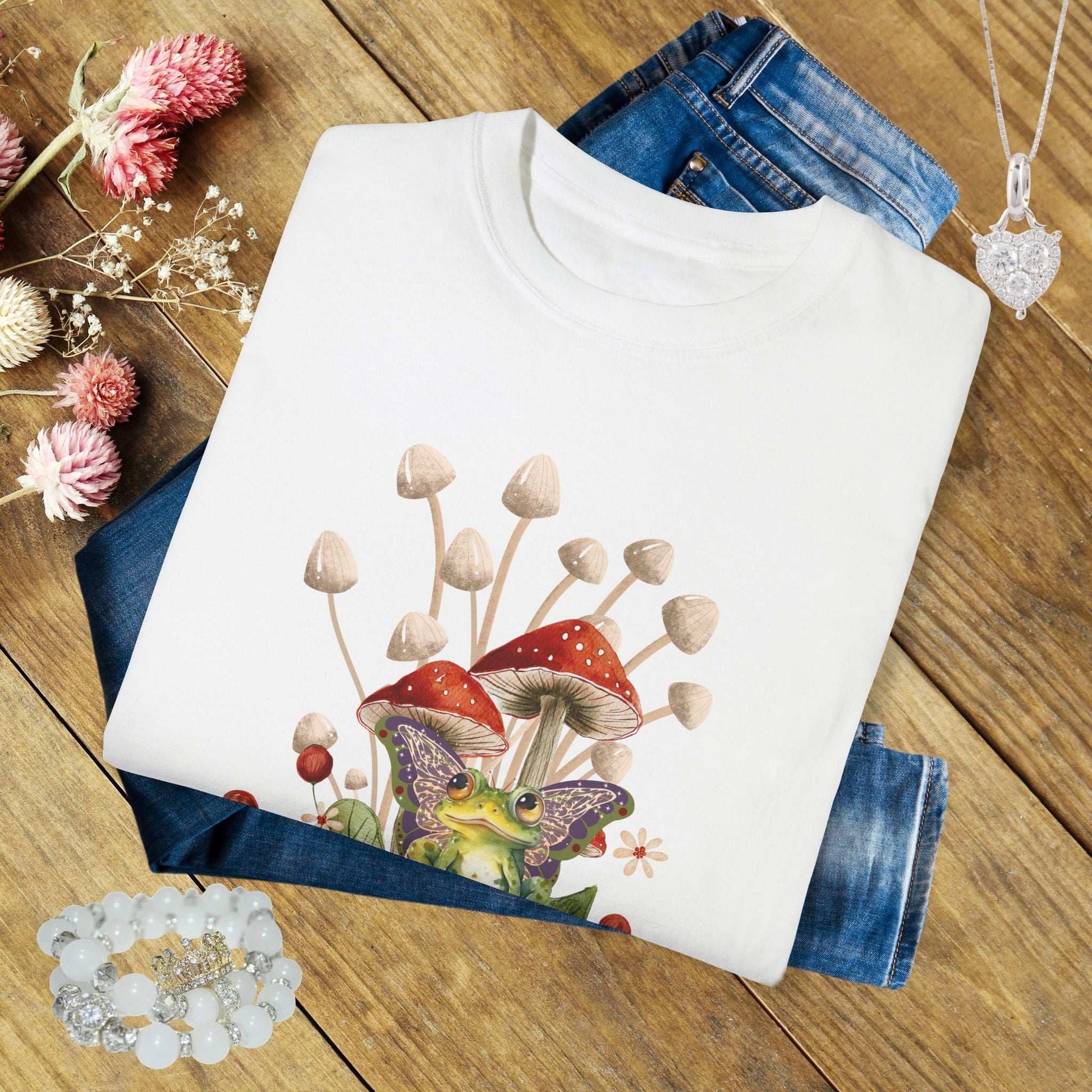 Fairycore Frog & Mushroom T-Shirt - Fairy Dust Tee Shop