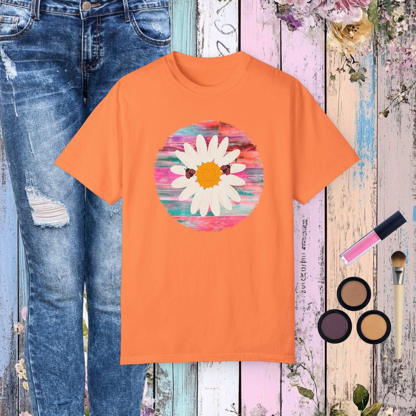 Ladybug Love Daisy T-shirt - Melon / S - T-Shirt