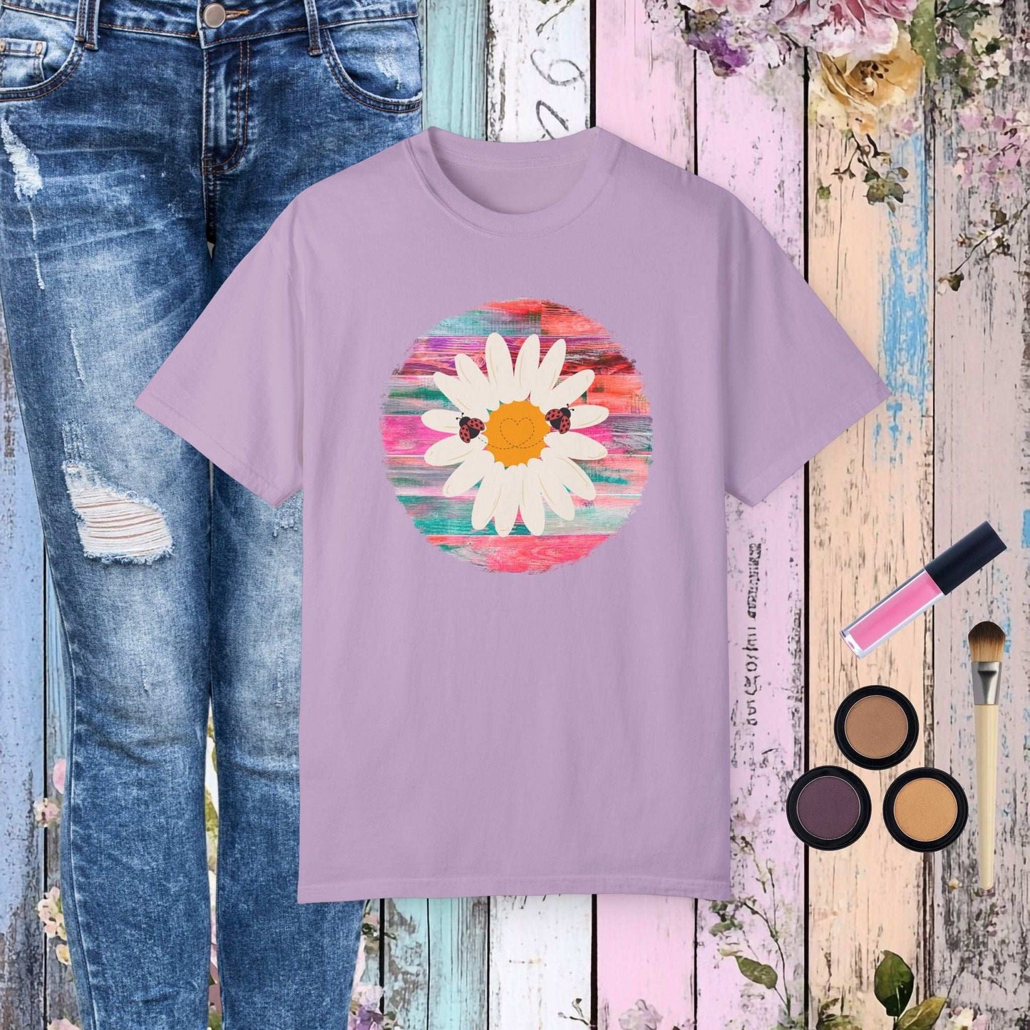 Ladybug Love Daisy T-shirt - Orchid / S - T-Shirt